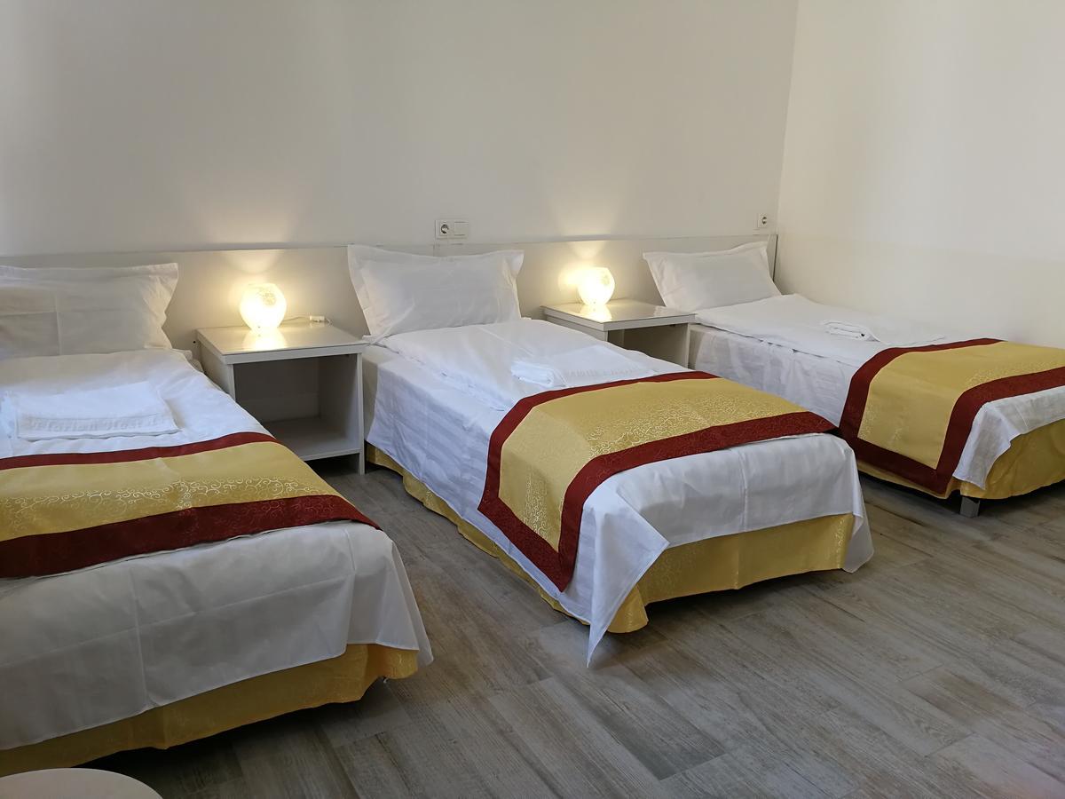 Budapest Garden Hotel Exteriör bild